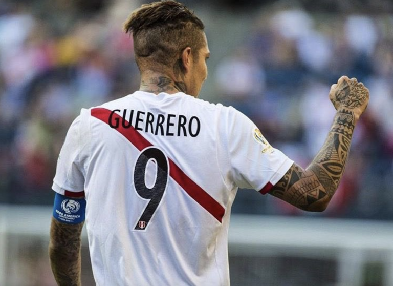 Paolo Guerrero anunció su retiro de la Selección Perú